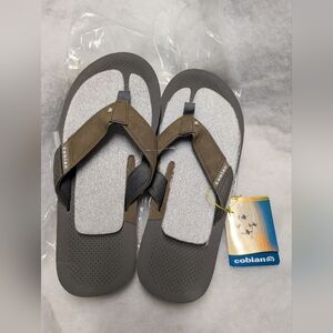 NWT New Mens Cobian Sandals Size 15. Box16